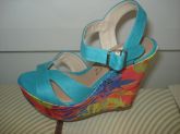 Sandalia Plataforma Floral c/ Azul (ref 6345)